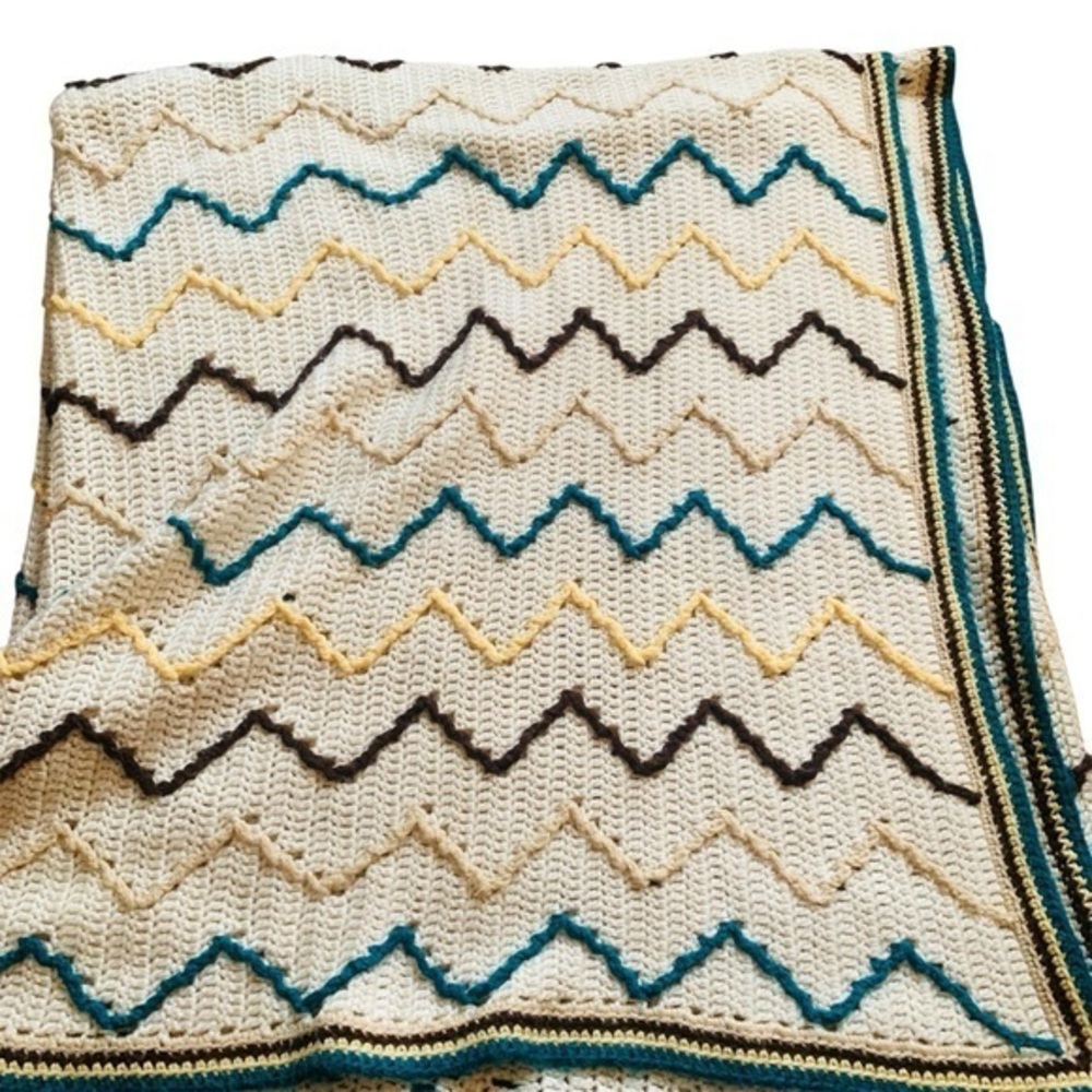 Vintage Handmade Crochet Afghan Throw Blanket Zig Zag Cream Teal Brown 59”x75”